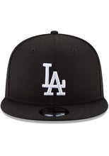 Load image into Gallery viewer, New Era 950 Los Angeles Dodgers Basic Snapback Hat (Black/White) Men's Cap