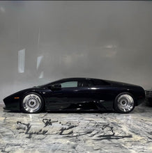 Load image into Gallery viewer, Sokudo Society x Leen Customs Lamborghini Murcielago Pin
