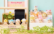 Load image into Gallery viewer, Sonny Angel: Hippers Mini Figure - 1 Blind Box
